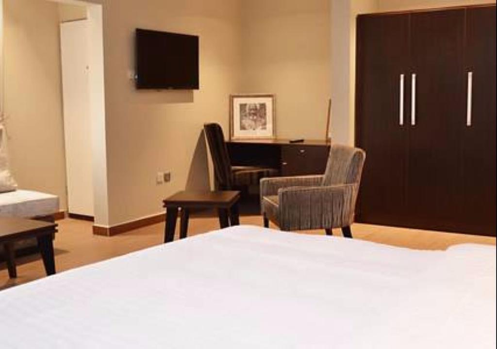 Tudor House Hotel Лаґос Екстер'єр фото